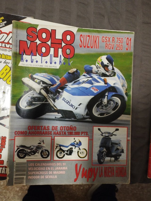 Lote 12 revistas motos LIQUIDACIÓN