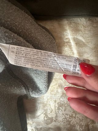 Sudadera caqui de Zara talla M Usada 