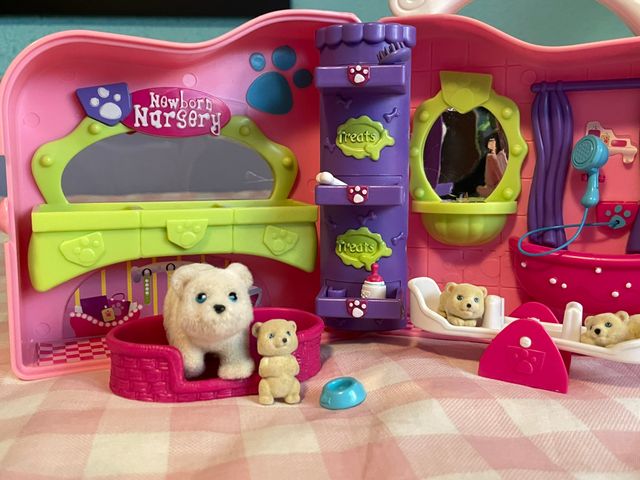 Juguete Guardería de perritos Puppy in my pocket