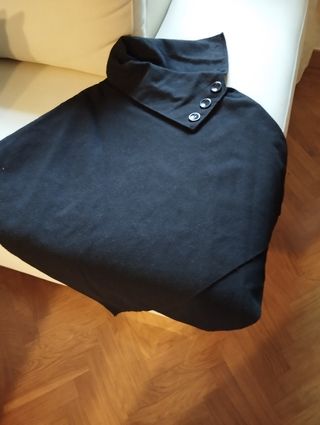 Poncho negro y Chaqueta original 