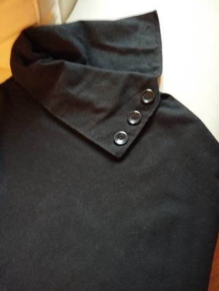 Poncho negro y Chaqueta original 