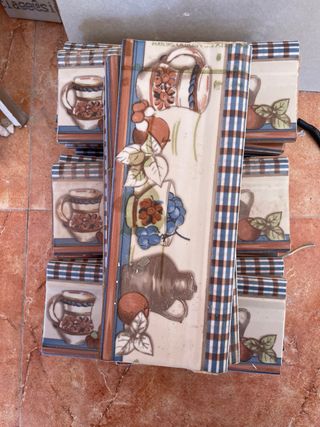 Rayola de pasta roja (sanefa)