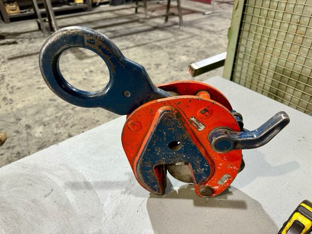 GARRA CHAPA CHAPONES RANA