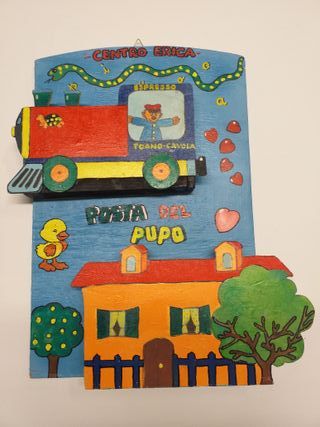 Organizzatore in legno da parete bambino