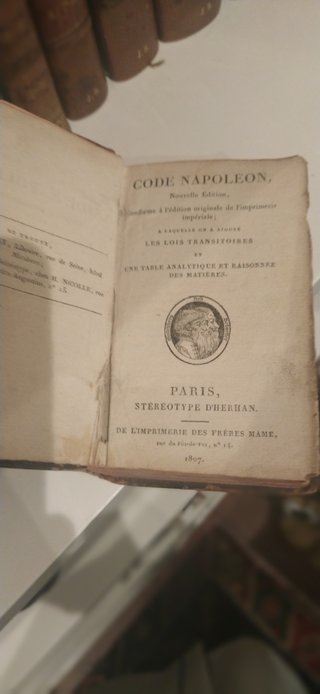 Libros en francés antiguos