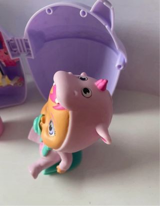 BEBE LLORON con casita