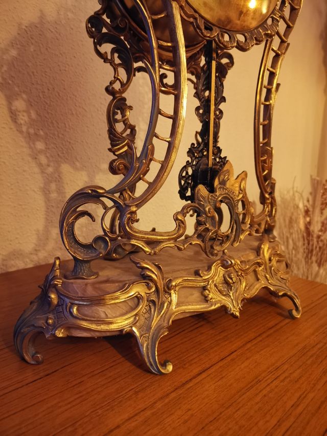 OROLOGIO DA TAVOLO ANTICO IN BRONZO