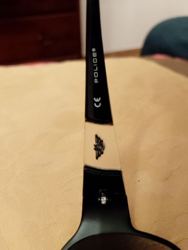 Occhiali da sole Police