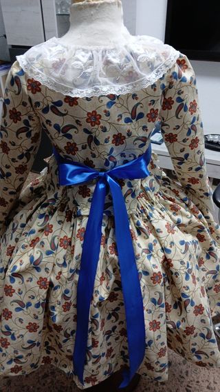 Traje huertana niña