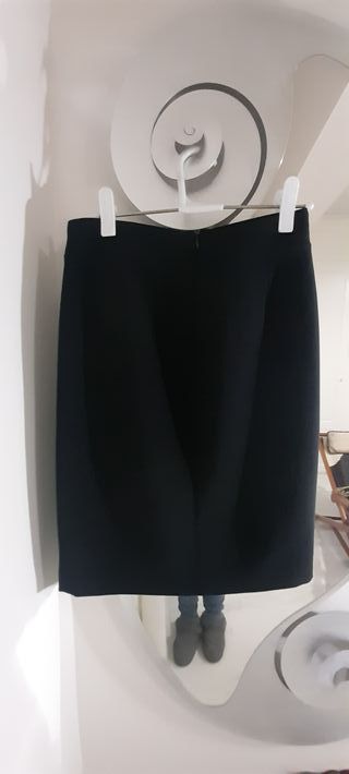 Falda negra Massimo Dutti