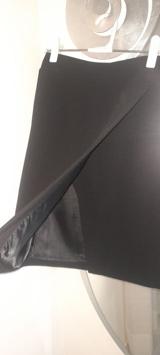 Falda negra Massimo Dutti