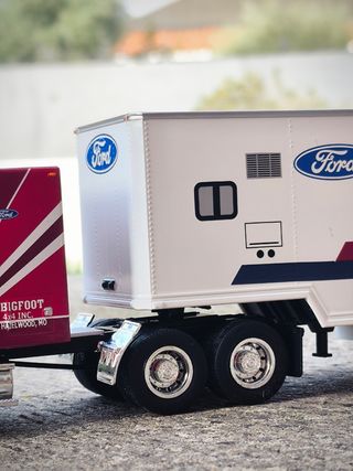 1:43 Ford LTL 9000, Altaya