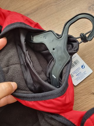 abrigo impermeable con forro polar para perro