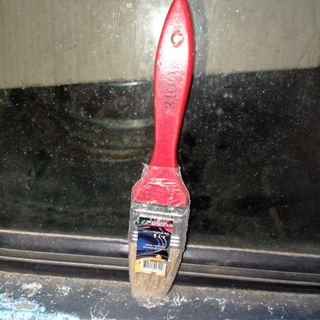 Pincel y brocha planos pintura y barniz