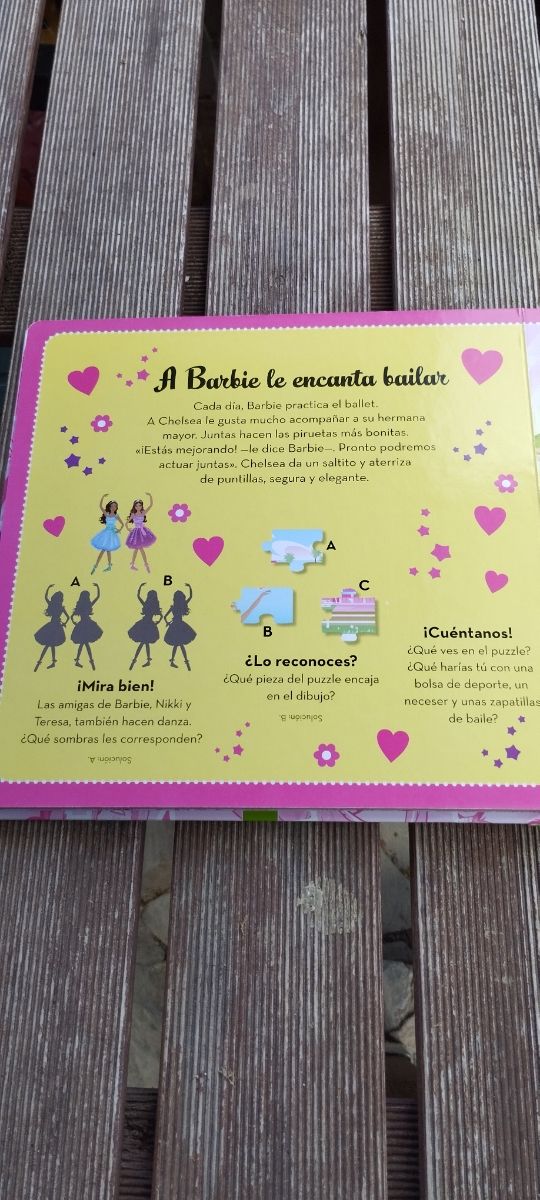 Libro puzles Barbie