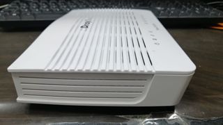 DRAYTEK VIGOR 2135 HOME ROUTER RETAIL