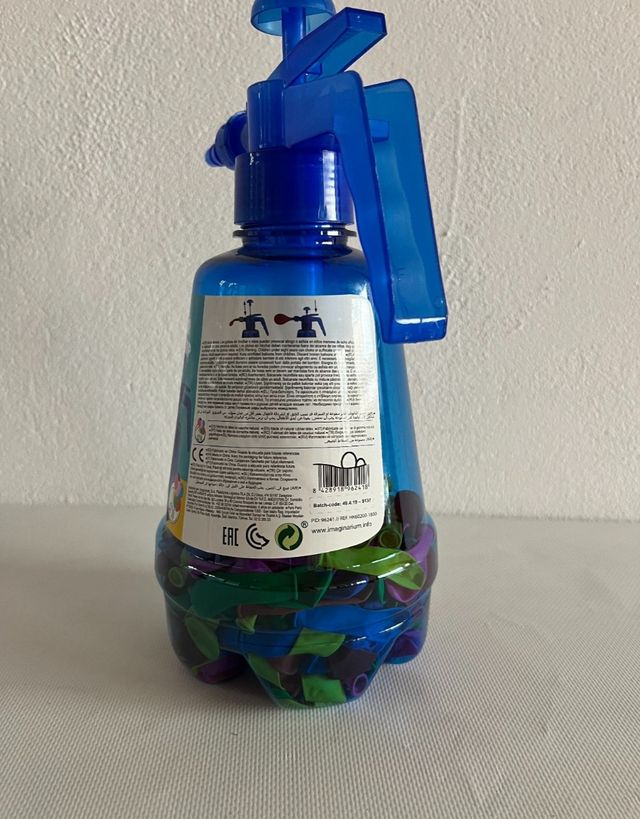 Imaginarium. Botella con hinchador de globos  