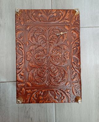 Caja de puros y cigarrillos vintage