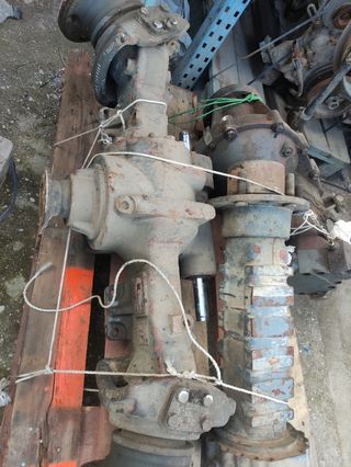 Eje zf y motores rexroth v 6 de ausa