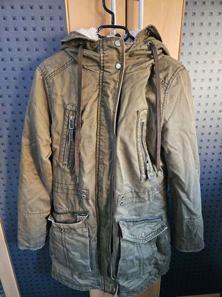 Parka Bershka verde tag M