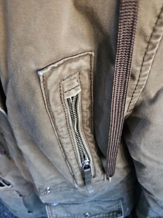 Parka Bershka verde tag M