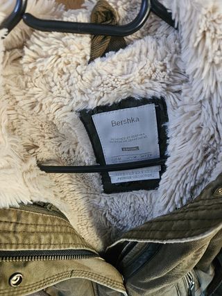 Parka Bershka verde tag M