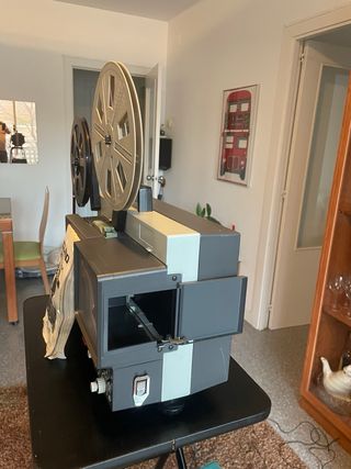 Proyector sonoro super8