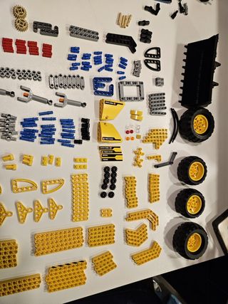 Lego techinc 8069 Tractor 