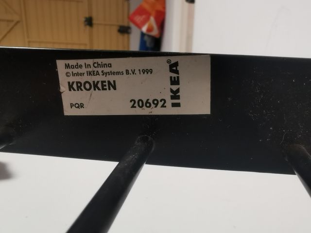 Estantería colgante Ikea