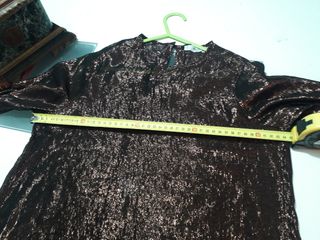 Bonita blusa/camiseta brillo de Mango 🤎