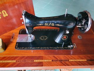 Maquina Alfa antigua