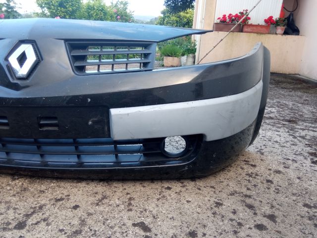 Parachoques Renault Megane Sedan 2