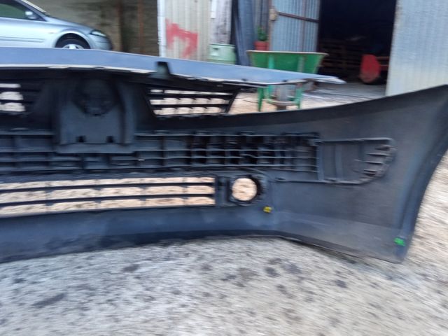 Parachoques Renault Megane Sedan 2