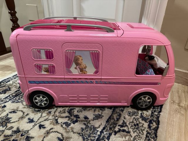 Autocaravana de barbie