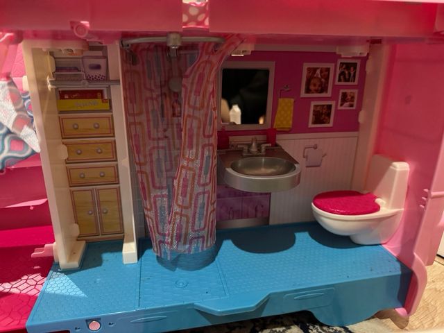 Autocaravana de barbie