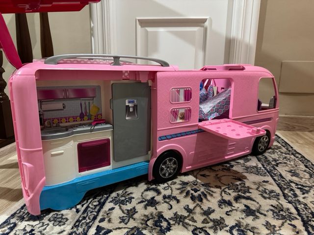 Autocaravana de barbie