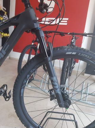 Bicicleta cube