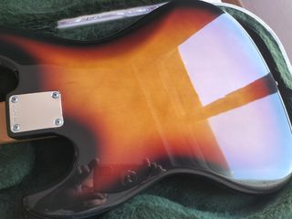 1983 Fender Jazz Bass JV