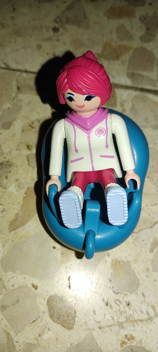 PLAYMOBIL ESQUIADORES