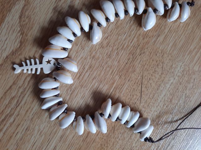 Collar Pequeña Moma