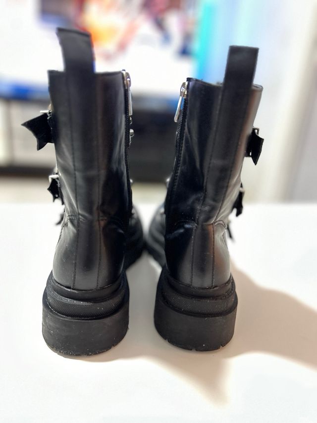 Botas stradivarius