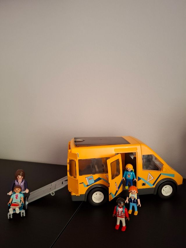 Pack Colegio y autobús escolar playmobil