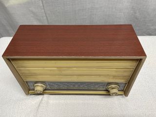 Radio valvulas funcionando 125v