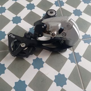 Desviador trasero Shimano acera 8-9