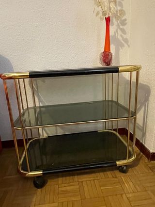 Mesa auxiliar metal y cristal 