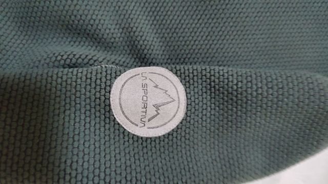 Lasportiva sudadera reversible talla L.