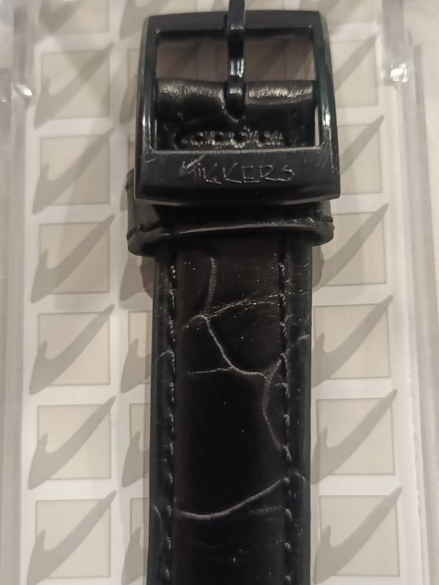 Reloj Tikkers cronografo