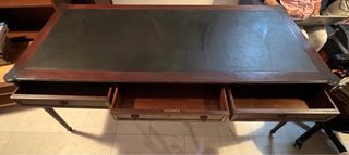 Mesa despacho madera clásica