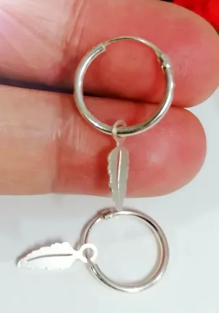 Pendiente Aros pluma plata de ley 925.