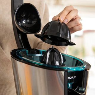 Exprimidor eléctrico